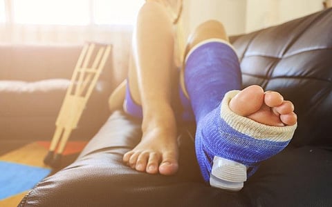 Iodine Povacrylex Antisepsis Beneficial for Closed Extremity Fractures