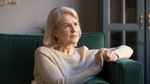 anxiety dementia senior woman