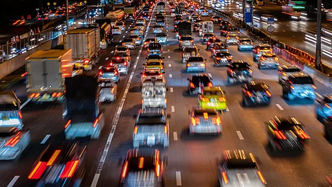 Los monitores de glucosa mejoran la seguridad vial para los conductores con diabetes