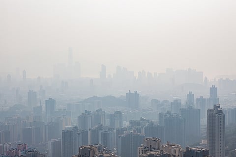 La contaminación del aire se vincula con el deterioro cognitivo entre las personas mayores