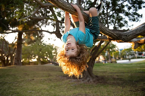 Juego y deportes al aire libre pueden promover habilidades motoras en niños