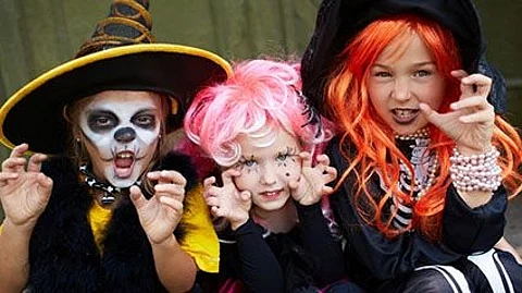 Pediatras de Estados Unidos ofrecen consejos para un Halloween seguro