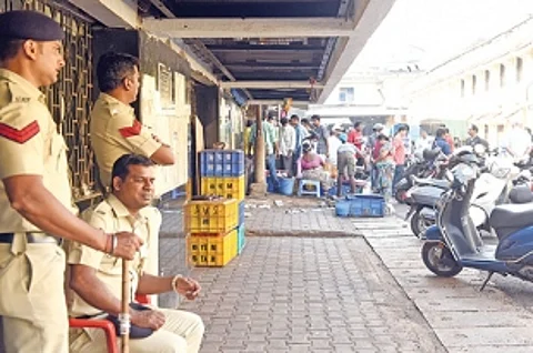 State comes under total lockdown