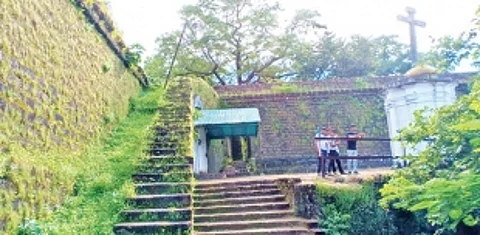 Mormugao Fort crumbles not with cannons but with neglect