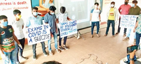 In Mapusa students demand the same