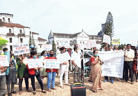 Locals gather at Old Goa, protest Centre’s move to transfer ASI chief