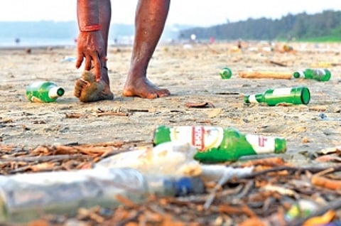 Litter on GOAN BEACHES, a cause for concern