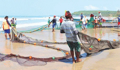 Cutbona, Betul fishermen upset over delay