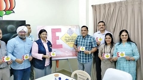 Govt launches ‘E’ sticker to make driving hassle-free for senior citizens