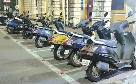 Verbal spat over bike rental fee turns violent