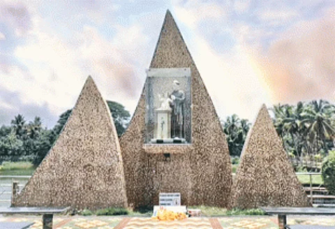 Paying homage to the Miracle-Worker - ST ANTHONY