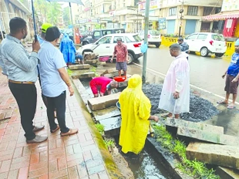 Clean-up drive at Margao retail fish market after SGPDA Chairman’s inspection