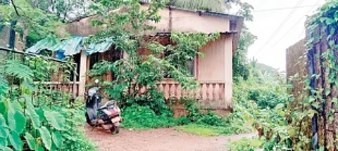 Dilapidated old Bethora Police Outpost sparks community concerns
