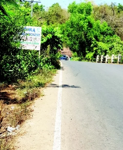 Dangerous accident-prone spot at Moira bridge needs urgent attention