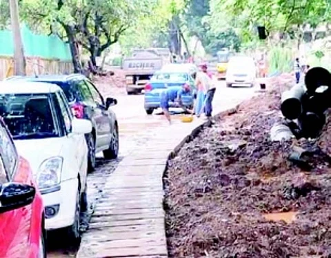 Opening of half completed Caculo Mall-Tonca road, a complete bluff on the taxpaying public