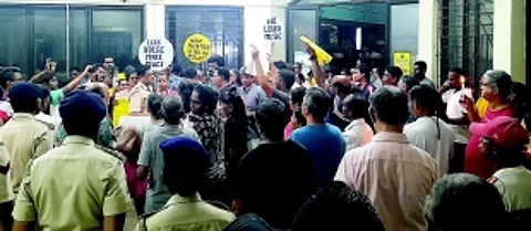 Voices of people silence sound of music from rave parties in Anjuna-Vagator