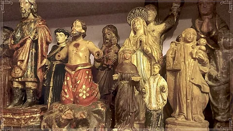 Polychrome/gilt wooden/composite statuettes, early 17th- early 20th Century