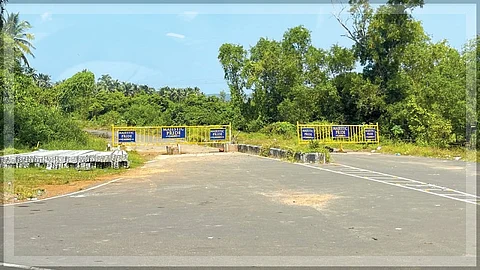 Months After Flooding, Seraulim Underpass Remains Closed, Frustrating Commuters