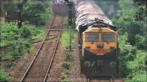 Velsao Residents Clash with Railways Over Retaining Wall Threatening Heritage Homes