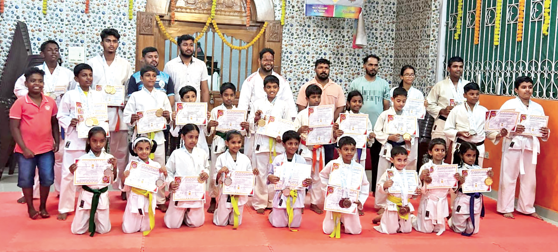 Kickfit Shotokan Karate Fed excels
at JSKA State Karate C’ships