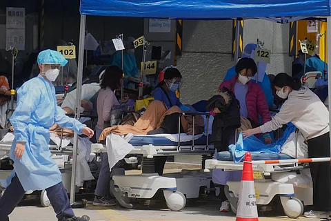 Covid-19 chaos hits again! Hong Kong and Singapore battle rising cases