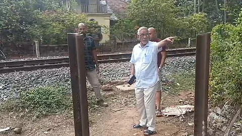 Velsao Locals Urge Railways to Restore Traditional Access, Address Drainage Issues