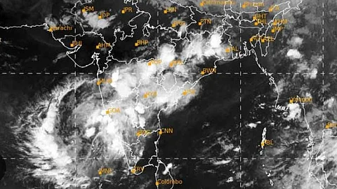 IMD Issues Red Alert for Goa; Rain and Gusty Winds Expected Across State