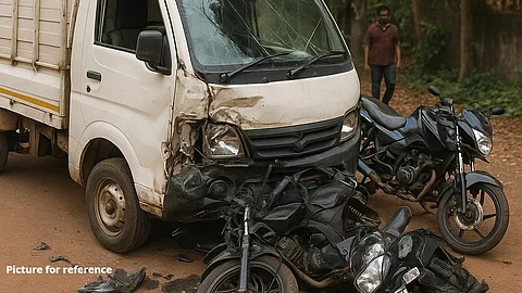 Tempo Rams Into Bikes at Mashem-Canacona; One Critically Injured