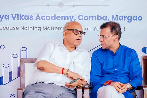 Vishwajit Rane Puts Margao MLA Digambar Kamat on Political Pedestal, Declares Him Goa’s Needed Leader