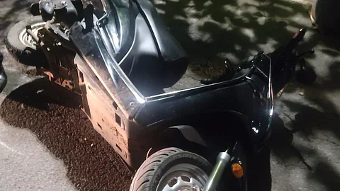 Scooter Rider Injured in Hit-and-Run Near Chandor Club, Car Flees Scene