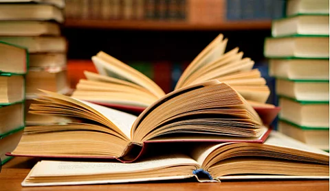 Textbook Crisis in Margao: Students Struggle Amid Shortage of Core Subjects