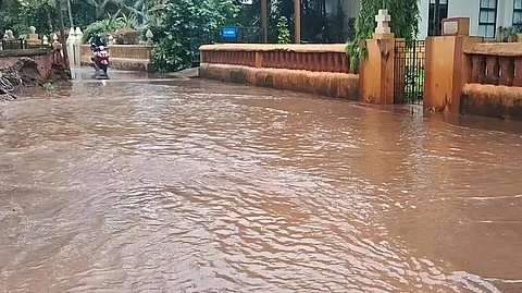 Flooded streets, rising anger: Assagao reels under clogged drains