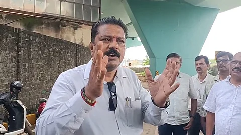 Vasco MLA Urges MPA to Remove Wall Near Baina Gates After Public Outcry