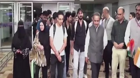 110 Indian Students Evacuated from Iran Under Operation Sindhu, Seek Better Travel Support from J&K Govt