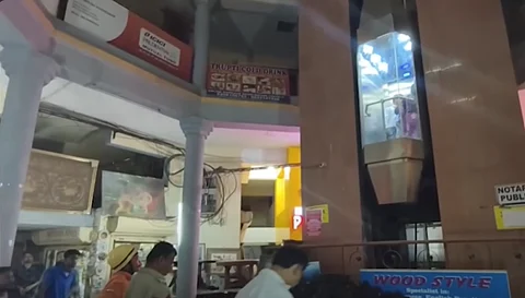 Trapped for 2.5 Hours: Advocate Family Rescued from Faulty Govt Lift