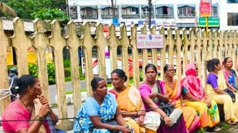 Evicted Without Notice: Mapusa Women Vendors Demand Answers from Municipal Council