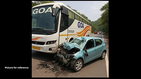 Accident at Anmod Ghat on Hubballi-Panaji Route; Minor Injuries Reported, No Fatalities