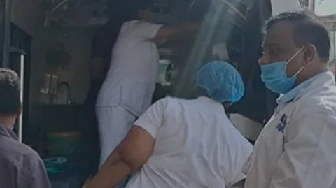 17-Year-Old Dhargalim Student Hospitalized After Acid Attack by Scooter-Borne Assailant