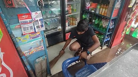 Heavy Rains Flood Kiosks Outside Margao KTC Bus Stand, Disrupting Shops and Commuters