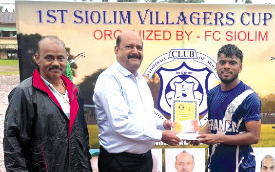 FC Siolim face Saligao Utd
in final on Sunday