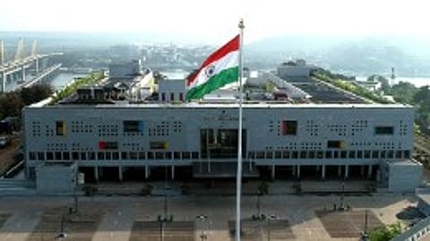 High Court Urged to Mandate CCTV & Cloud Backup for Nightclubs Amid Noise Pollution Row in Anjuna