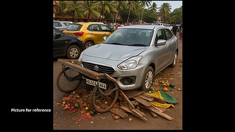 Delhi-Registered Car Crashes Into Hand Cart, Multiple Vehicles in Baga; No Injuries Reported