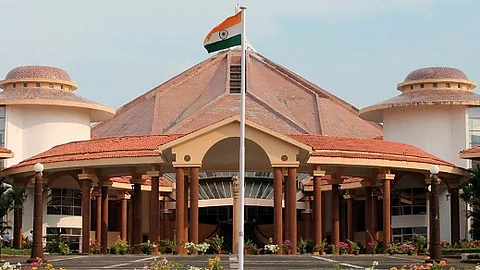 Dabolim Airport Won’t Shut Down, Assures Goa CM Amid Row Over Shift to Mopa; Opposition Slams Budget as Rhetoric