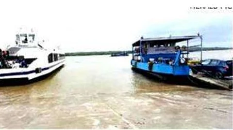 Traditional Ferries Return on Ribandar–Chorao Route to Ease Commuter Rush
