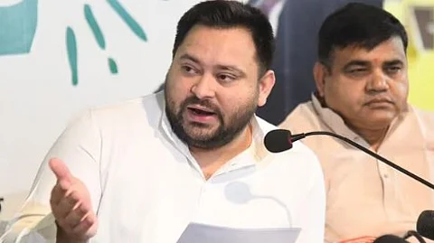 Tejashwi Yadav Slams Election Commission, Hints at Possible Boycott of Bihar Assembly Polls