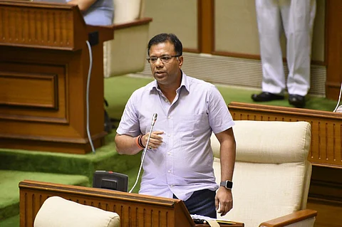 Vishwajit Rane Assures Clearance of Pending Laadli Laxmi & Griha Aadhar Applications Soon