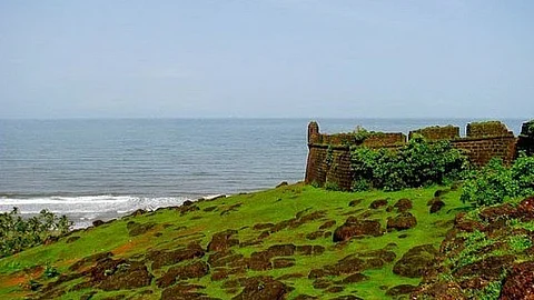 Chapora Locals Oppose Restaurant Plans, Demand Historic Fort Entrance Be Restored Over Commercial Push