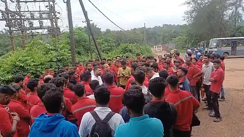 Bhuipal’s ACGL-BBD Workers Rally Against Sudden Job Cuts