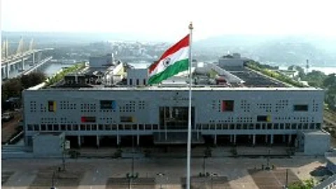 High Court Issues Strict Directives on Salpem Lake Pollution; Petitioner Warns of Fresh Legal Action if Orders Ignored