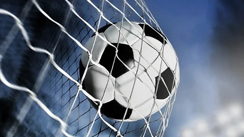 Navelim Sporting Club Beat Fr Agnelo YC 2-0 to Enter Next Round of Fr Bruno Leitao Memorial Tournament